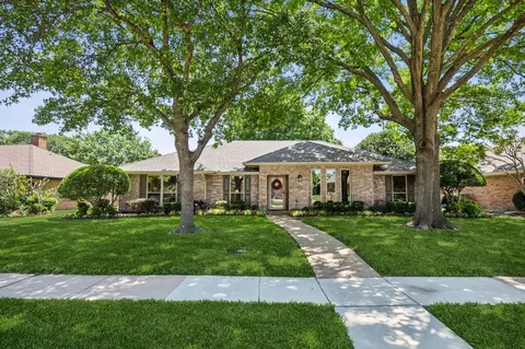 2308 Buttercup Dr, Richardson, TX 75082