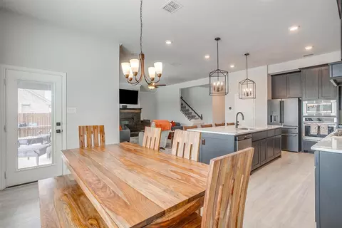 Dining - 1245 Rushmore, Burleson, TX 76028 photo 1 of 1