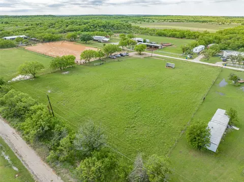 1311 W 6th St, Breckenridge, TX 76424