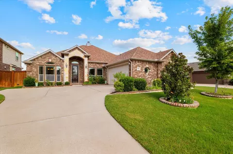 7304 Darsena Dr, Grand Prairie, TX 75054