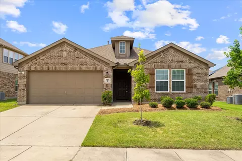 525 Hunt Farms Rd, Fate, TX 75189