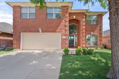 1205 Bonnet Dr, Fort Worth, TX 76131