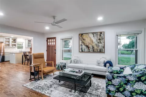 Other - 854 E Wall St, Grapevine, TX 76051 photo 1 of 4