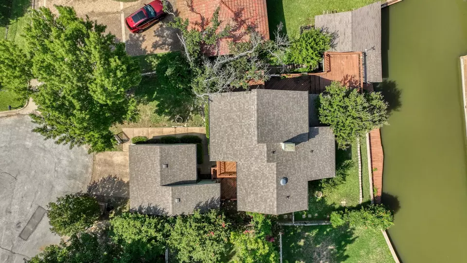 View/Area - 696 Harbor Dr N, Azle, TX 76020 photo 5 of 6