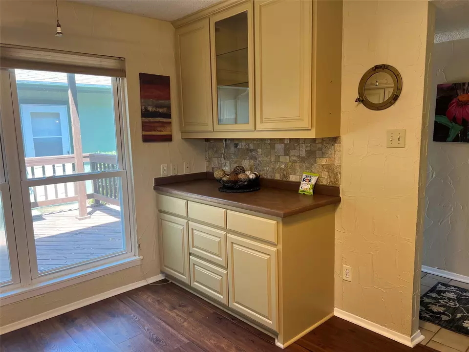 Kitchen - 696 Harbor Dr N, Azle, TX 76020 photo 2 of 3