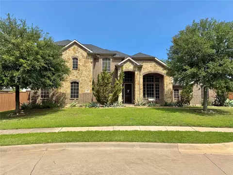 1801 Monaco Dr, Corinth, TX 76210