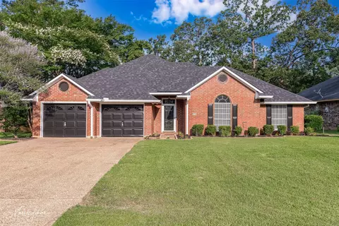 9756 Amblewood Ln, Shreveport, LA 71118