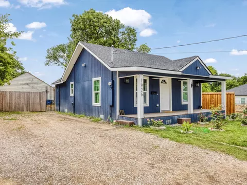 1926 E Overton Rd, Dallas, TX 75216