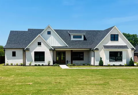 410 Shelby Trl, Bells, TX 75414