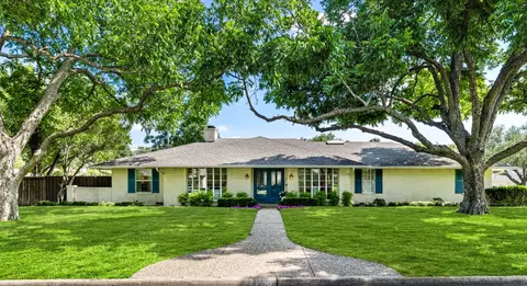 4408 Laren Ln, Dallas, TX 75244