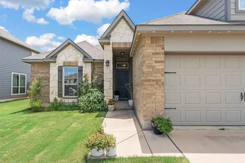3009 Gilchrist Dr, Lorena, TX 76655 photo 2