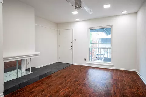 4317 Hartford St #209, Dallas, TX 75219