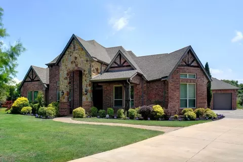 805 Stratton Mill Dr, Lucas, TX 75002