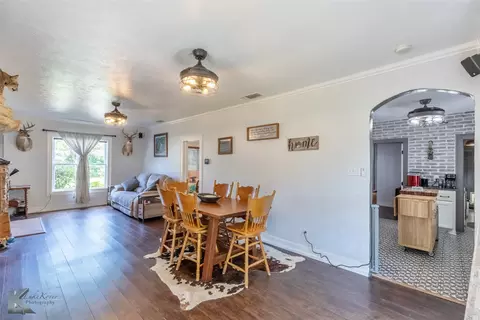 Dining - 202 E Ross St, Rising Star, TX 76471 photo 1 of 3