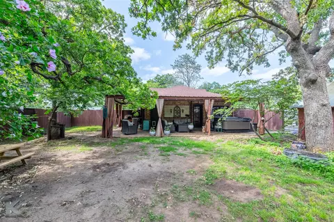 Exterior - 202 E Ross St, Rising Star, TX 76471 photo 7 of 12