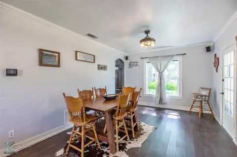 Dining - 202 E Ross St, Rising Star, TX 76471 photo 3 of 3