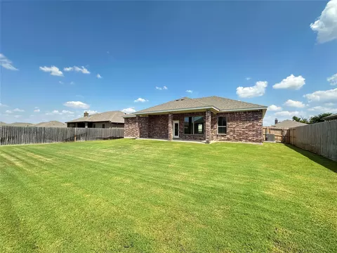 402 Juniper Dr, Troy, TX 76579 photo 17