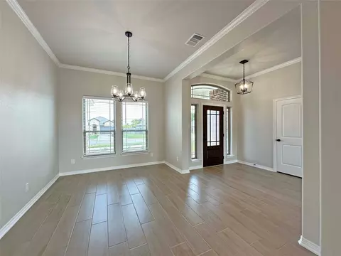 402 Juniper Dr, Troy, TX 76579 photo 2