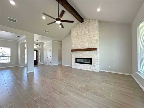 402 Juniper Dr, Troy, TX 76579 photo 3