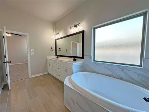 402 Juniper Dr, Troy, TX 76579 photo 9