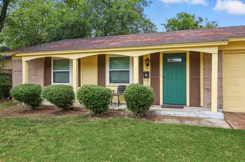 1001 N Ector Dr, Euless, TX 76039 photo 2