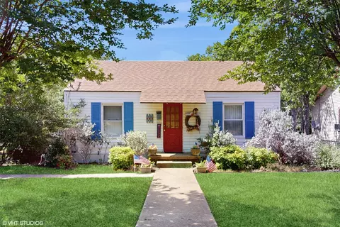 907 W 6th St, Mcgregor, TX 76657