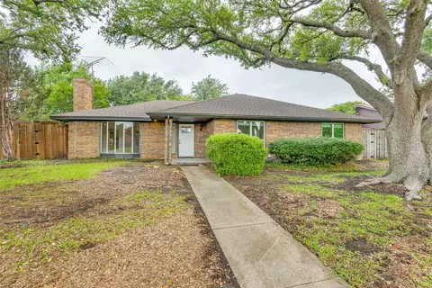1601 Elk Grove Dr, Richardson, TX 75081
