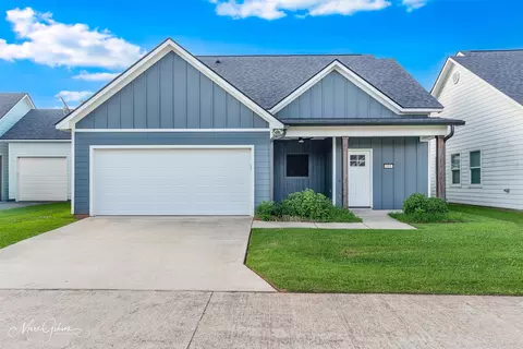 505 Perfect Pl, Bossier City, LA 71111