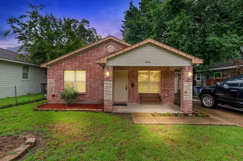2922 Reynolds Ave, Dallas, TX 75223