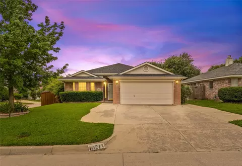 10213 Brea Canyon Rd, Fort Worth, TX 76108
