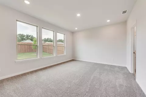 700 Marcus Ln, Crowley, TX 76036 photo 15