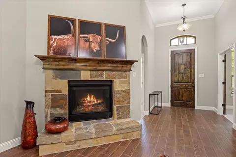 223 Ruby Dr, Weatherford, TX 76087