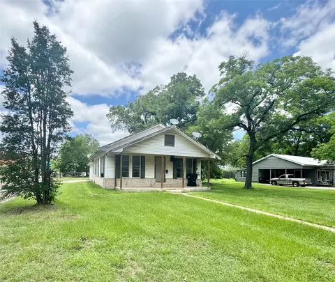601 Elm St, Teague, TX 75860