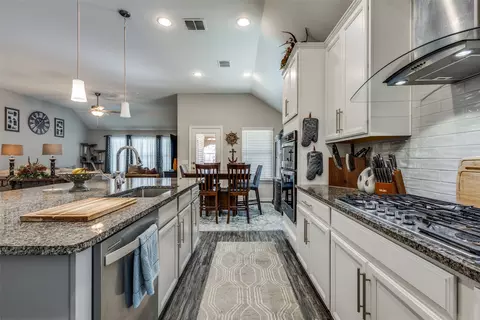 2821 Ash Ave, Melissa, TX 75454