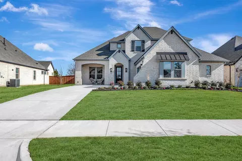 610 Long Trl, Mansfield, TX 76063