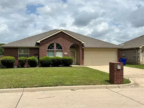 2014 Sword Fish Dr, Mansfield, TX 76063