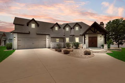 113 Moonlight Pt, Corsicana, TX 75109