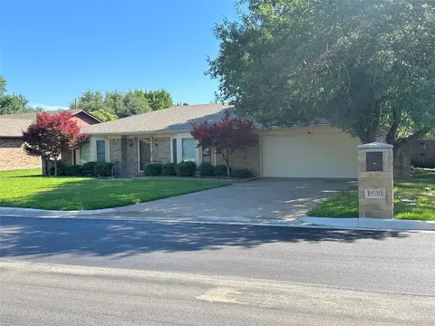 1820 High Ridge Rd, Benbrook, TX 76126