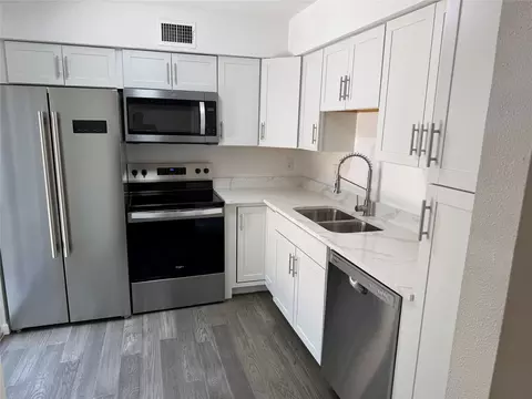 14800 Enterprise Dr #17B, Farmers Branch, TX 75234