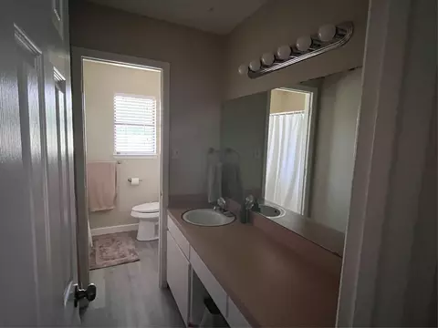Bath - 609 S 3rd St, Sanger, TX 76266 photo 2 of 2