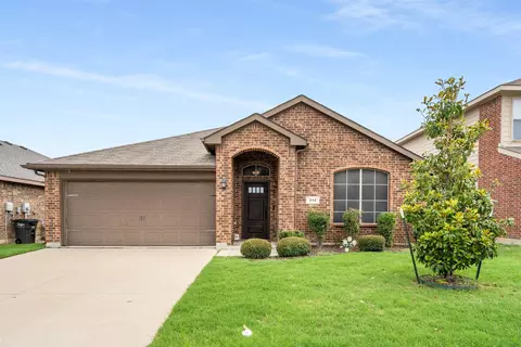 316 Fawn Hill Dr, Fort Worth, TX 76134