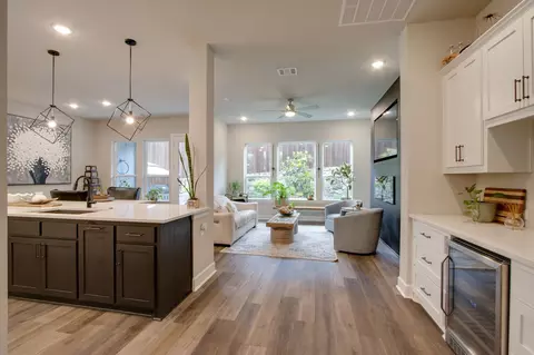 8028 Emerald Rock Dr, Dallas, TX 75228