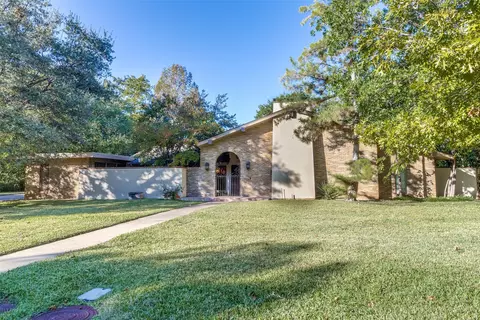 3965 Cedarbrush Dr, Dallas, TX 75229