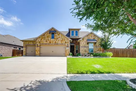 601 Mangrove Trl, Saginaw, TX 76131