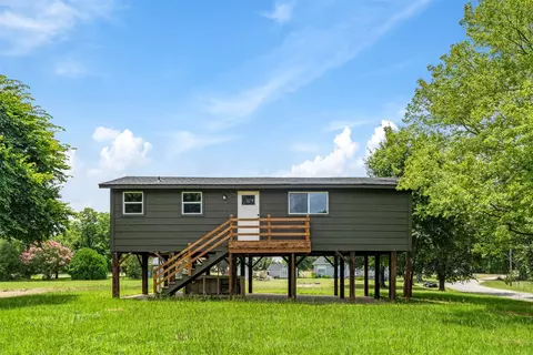 16320 St Paul Dr, Caney City, TX 75148