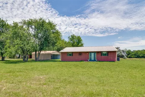 6219 County Road 4120, Campbell, TX 75422