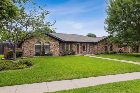 2513 Westridge Dr, Plano, TX 75075