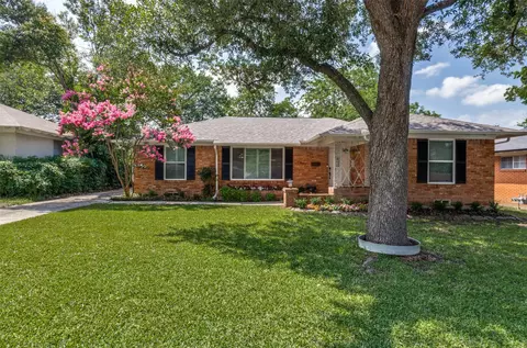 6837 Trammel Dr, Dallas, TX 75214