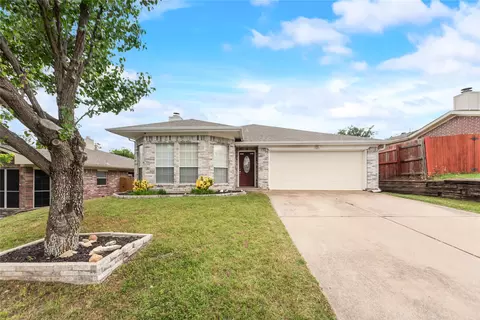 6429 Riverwater Trl, Fort Worth, TX 76179