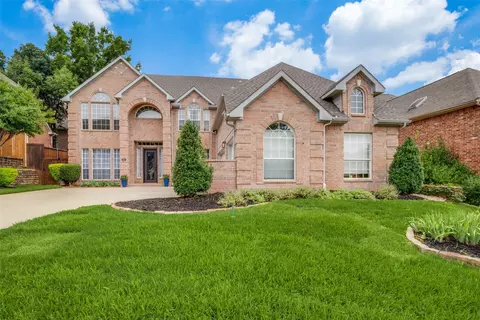 953 Southwood Dr, Highland Village, TX 75077